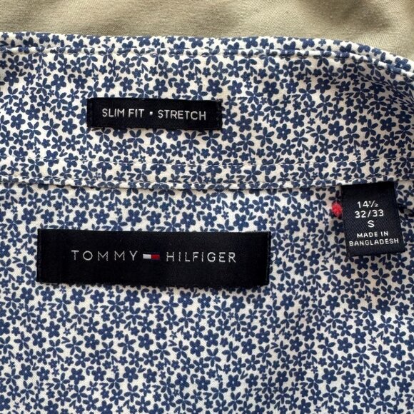 TOMMY HILFIGER Blue and White Floral Long-Sleeve Button Down - Picture 5 of 5